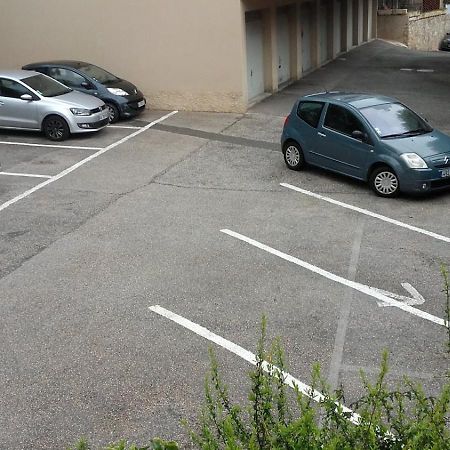 Apartamento Cassis Centre- Entre Falaise Et Port Exterior foto