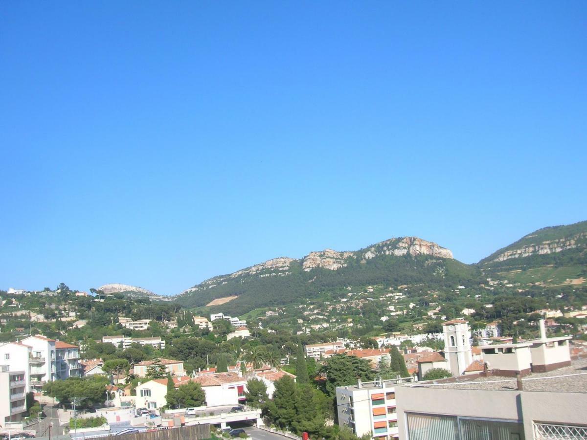 Apartamento Cassis Centre- Entre Falaise Et Port Exterior foto