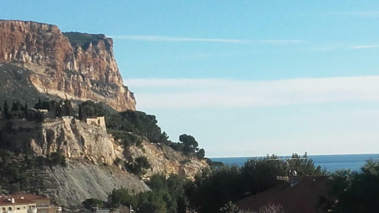 Apartamento Cassis Centre- Entre Falaise Et Port Exterior foto